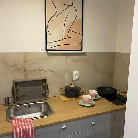 Apartment Sweet *